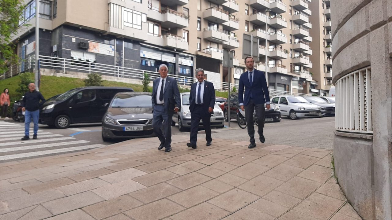 Que pida perdón y repatrie el dinero