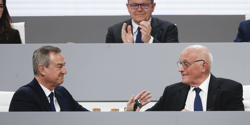 El Sabadell queda a expensas del Gobierno frente a BBVA tras el no de Unicaja y Abanca a una fusión