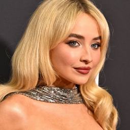 Perfume-sabrina-carpenter