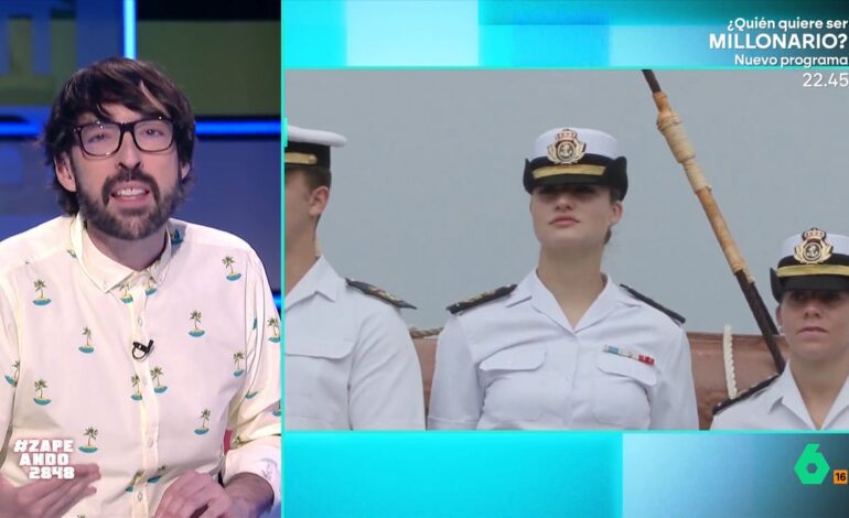 Pillan a la princesa Leonor hablando con sus compañeros y Quique Peinado le ‘lee’ los labios: «Joder, la puta nube»