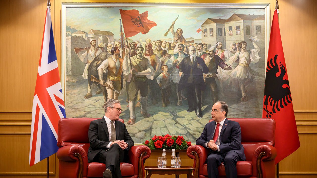 Humillación diplomática a Starmer en Albania por su política migratoria