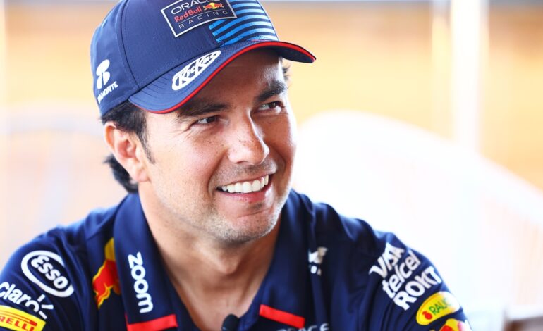 Cadillac F1 niega el fichaje de Sergio Pérez para 2026: «Si surge algo mejor…»