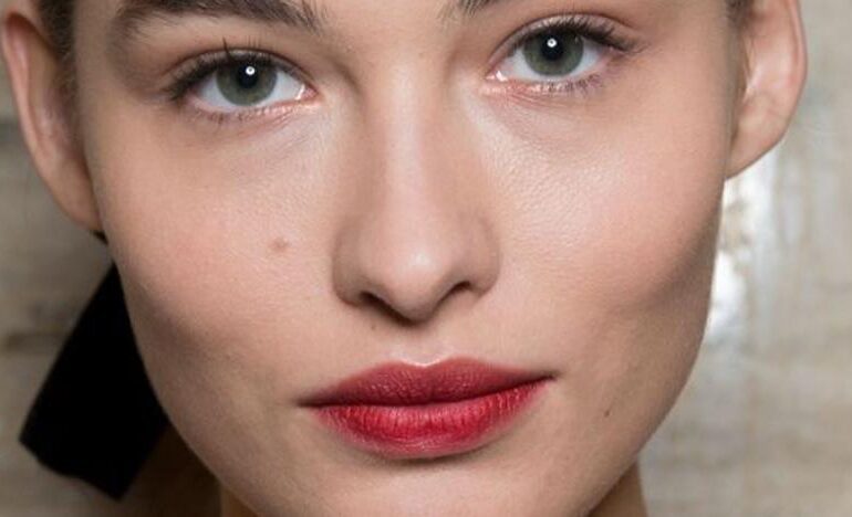 Estos tintes de labios y mejillas son la nueva tendencia para un maquillaje natural