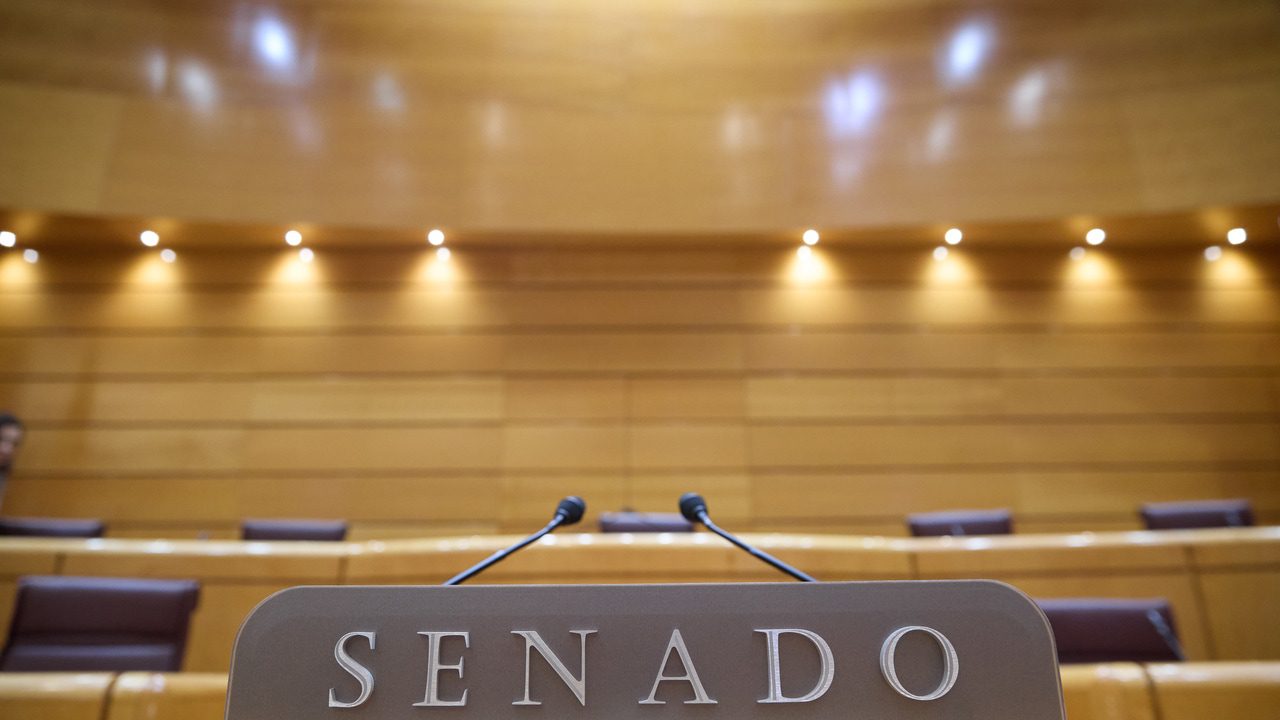 Dos informáticos del Senado acceden ilegalmente a los ordenadores de más de una veintena de políticos