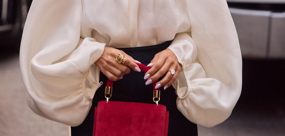 Colores de uñas tendencia para verano 2025