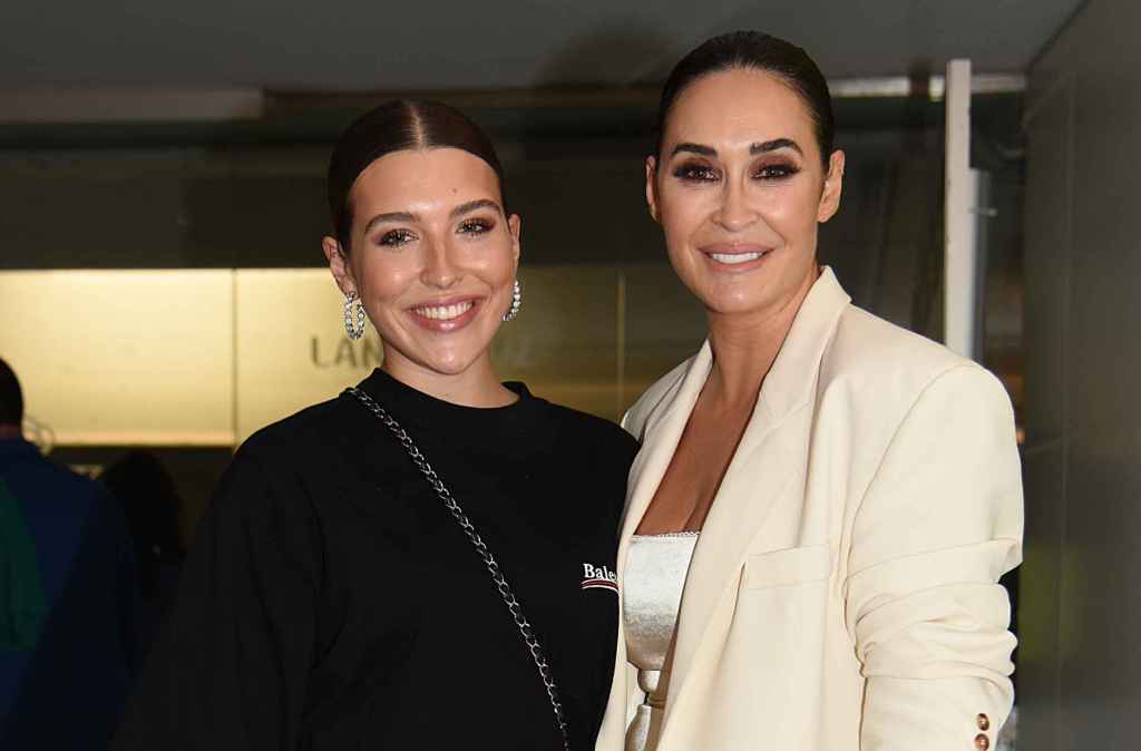 Vicky Martin Berrocal y Alba Díaz