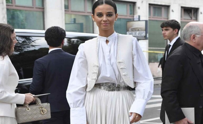 Me he visto todos los looks de las invitadas al desfile crucero 2026 de Dior y tengo claro que estas tres tendencias van a repetirse en todas las bodas del año
