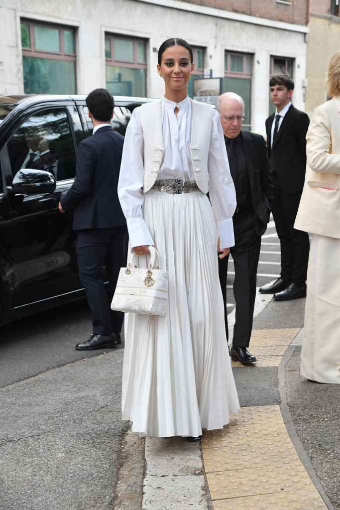 Victoria federica en Dior 2026 Cruise Parade