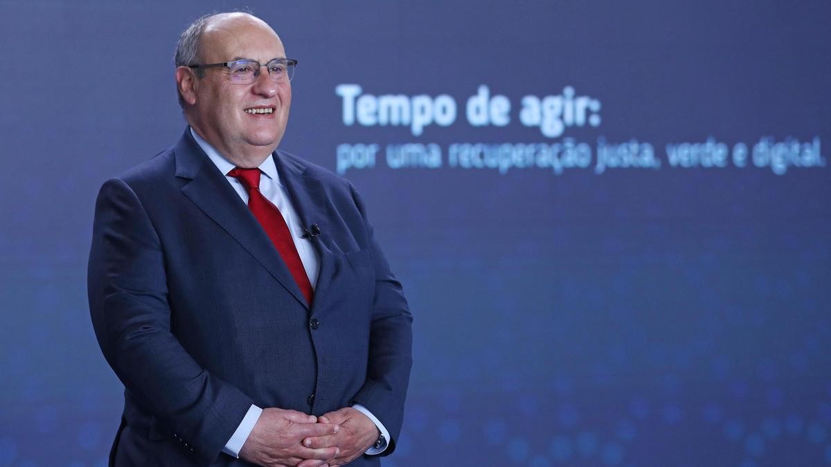 Hay que luchar contra los populismos para garantizar las libertades que hemos conquistado en 40 años
