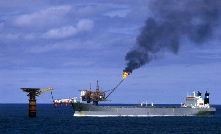 PRECIOS PETRÓLEO ATAQUE IRÁN | El ataque de EEUU a Irán agita el riesgo inflacionista por el miedo a un fuerte repunte del petróleo