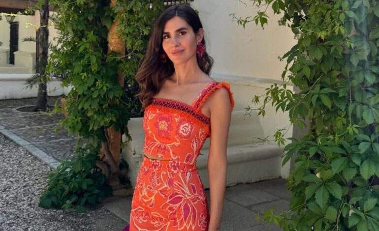 así se llevan los vestidos de invitada que arrasan en Instagram