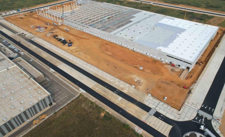Dia invierte más de 42 millones en la construcción de un centro logístico en León