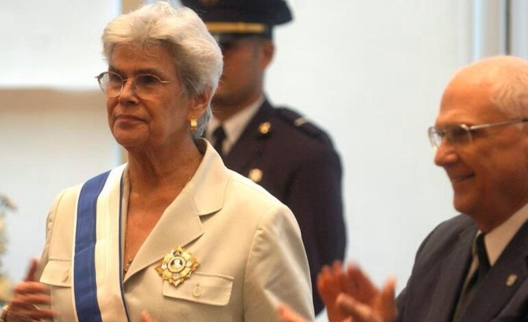 se encontraba en el exilio