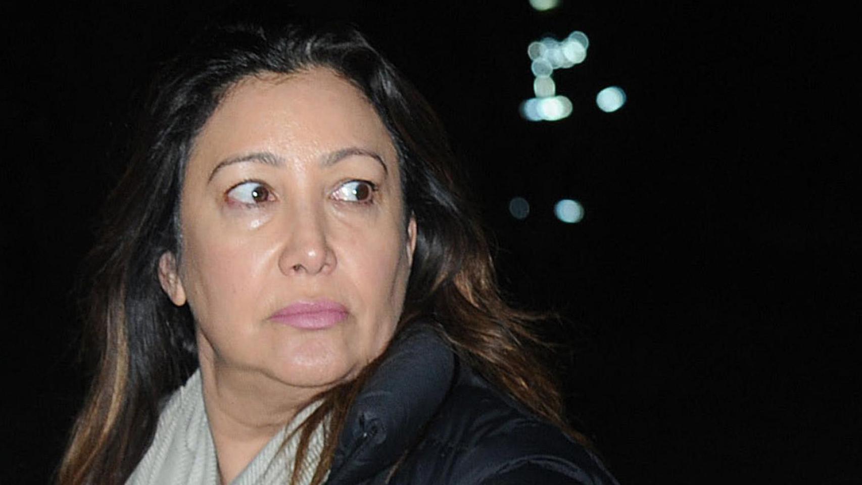 María Bravo, exnovia de Bruce Willis y amiga de Eva Longoria, se despide de su padre tras su muerte y sus amigos famosos se vuelcan con ella