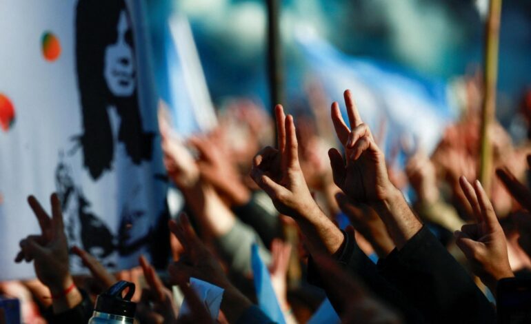 Pueden encerrarme pero no a todo el pueblo argentino