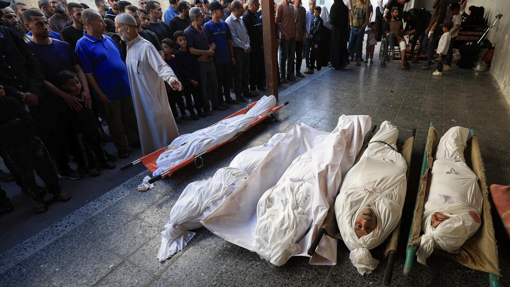Israel mata a tiros a 16 palestinos en un nuevo ataque contra los centros de reparto de ayuda humanitaria en Gaza