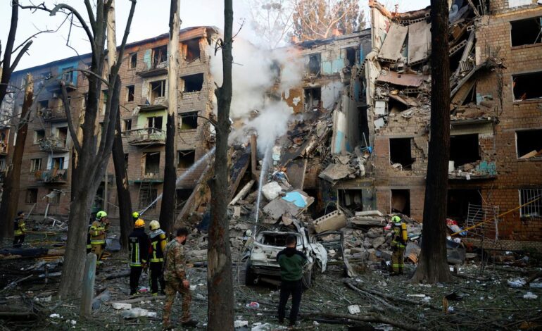 Al menos 5 muertos en Kiev en otra noche de terror provocada por los drones y misiles rusos