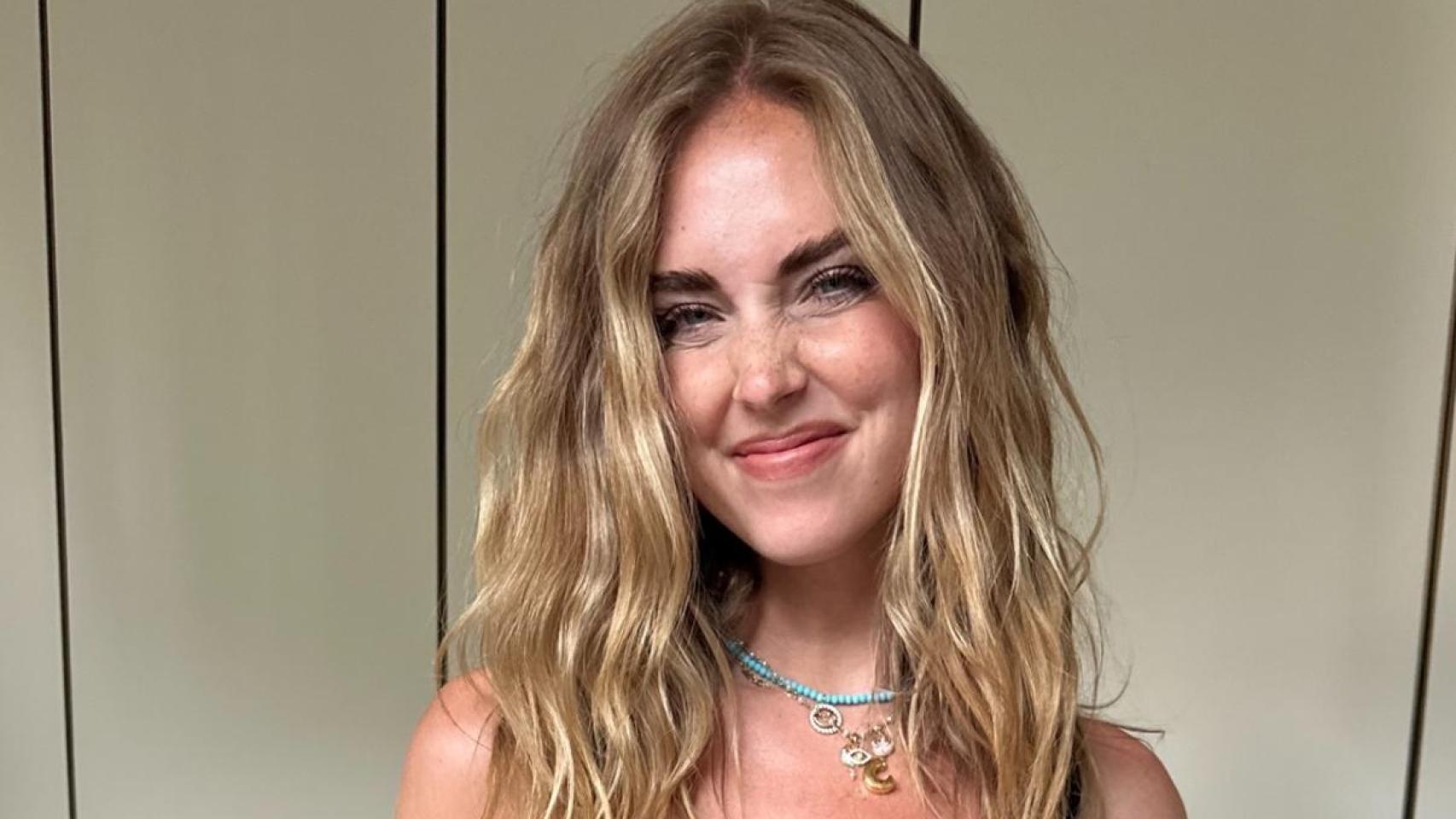 Chiara Ferragni deslumbra con un vestido ‘made in Spain’ en su último evento
