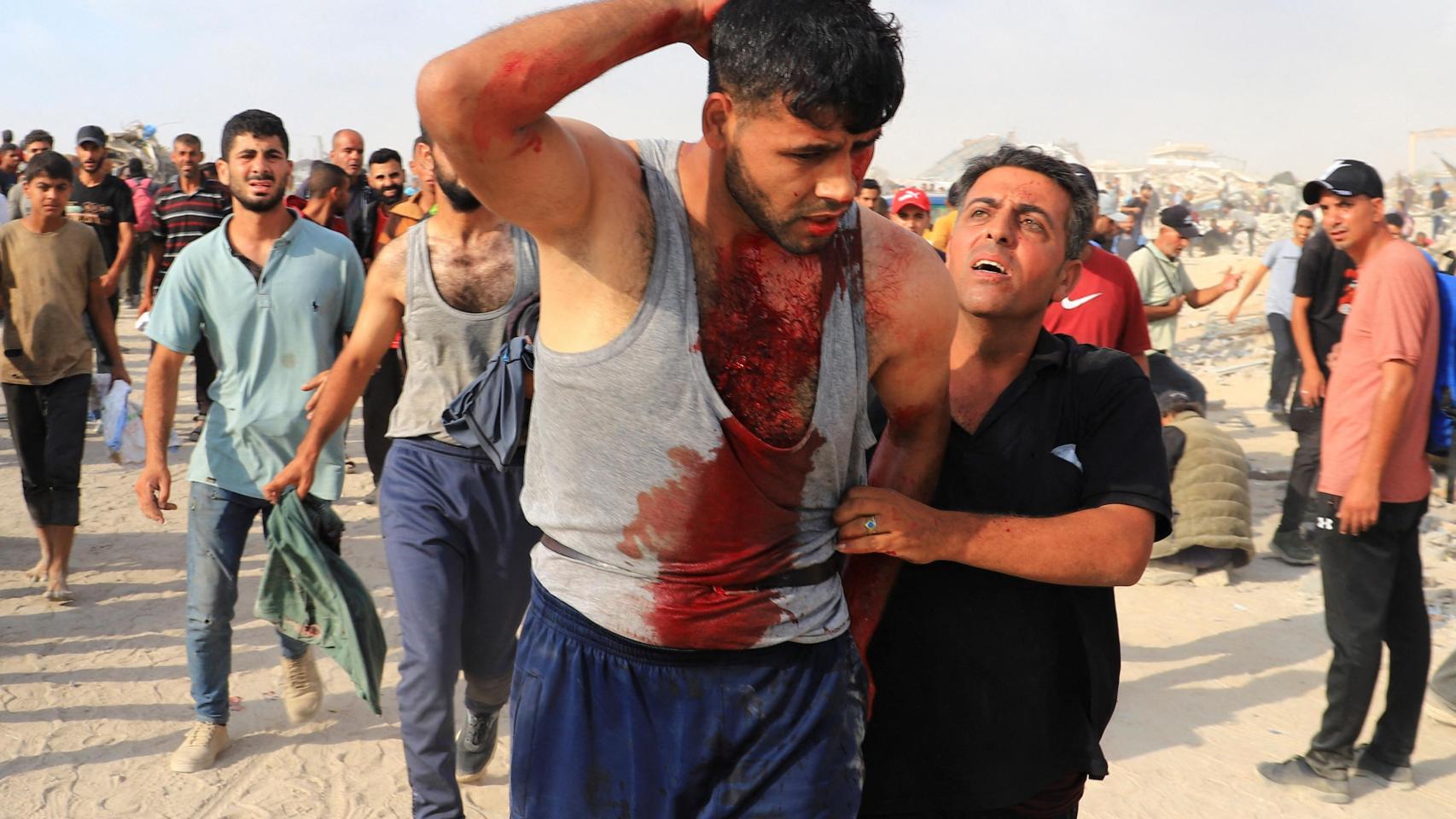 Una veintena de gazatíes muertos y 150 heridos en un nuevo ataque israelí mientras esperaban para recibir ayuda