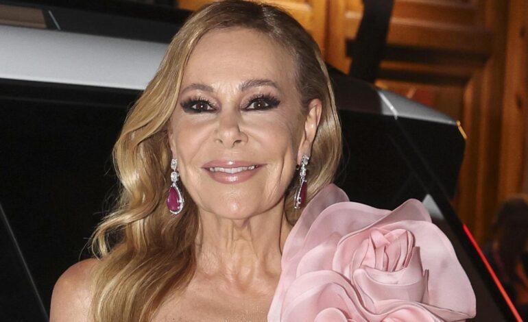 Ana Obregón conquista a sus seguidores con este fabuloso y colorido vestido de Celia B