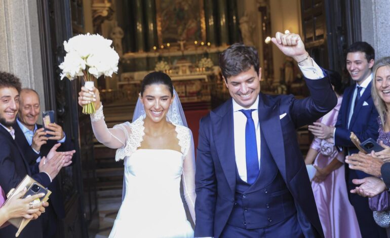 Así son los dos vestidos de novia que la influencer Carla Vico escogió para su ‘sí, quiero’ a Álvaro González en Madrid