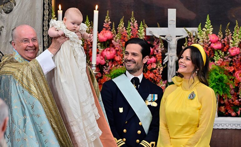 Carlos Felipe y Sofia de Suecia bautizan a su hija Ines de Suecia en una emotiva ceremonia en su décimo aniversario de boda