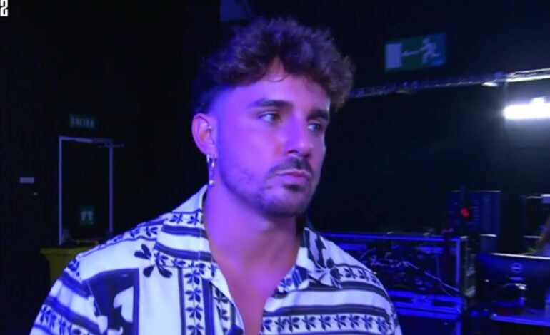 Manuel rompe a llorar en directo por los rumores de infidelidad de Gabriella: «Me están reventando»