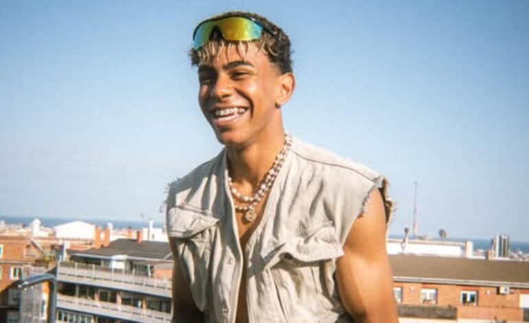 La influencer Fati Vázquez responde a sus imágenes filtradas con Lamine Yamal de vacaciones en Italia