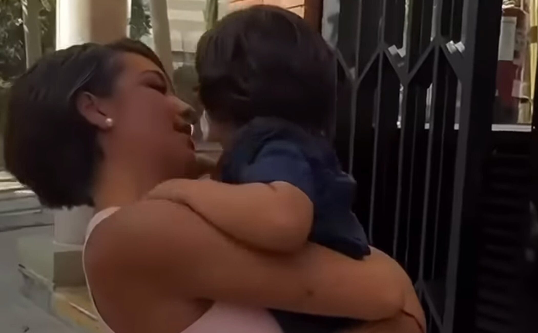 Así ha sido el emotivo reencuentro de Anita Williams con su hijo tras 113 días en ‘Supervivientes 2025’