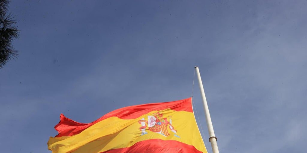 la OCDE cambia el paso y rebaja el crecimiento del PIB para 2025 al 2,4%