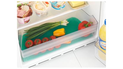 Coloque la libra en el refrigerador.