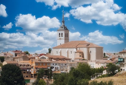 En el municipio de Colmenar de Oreja, puede comenzar el camino para navegar por el camino ecológico del químico du Cristo, cuyo camino se extiende más de siete kilómetros.