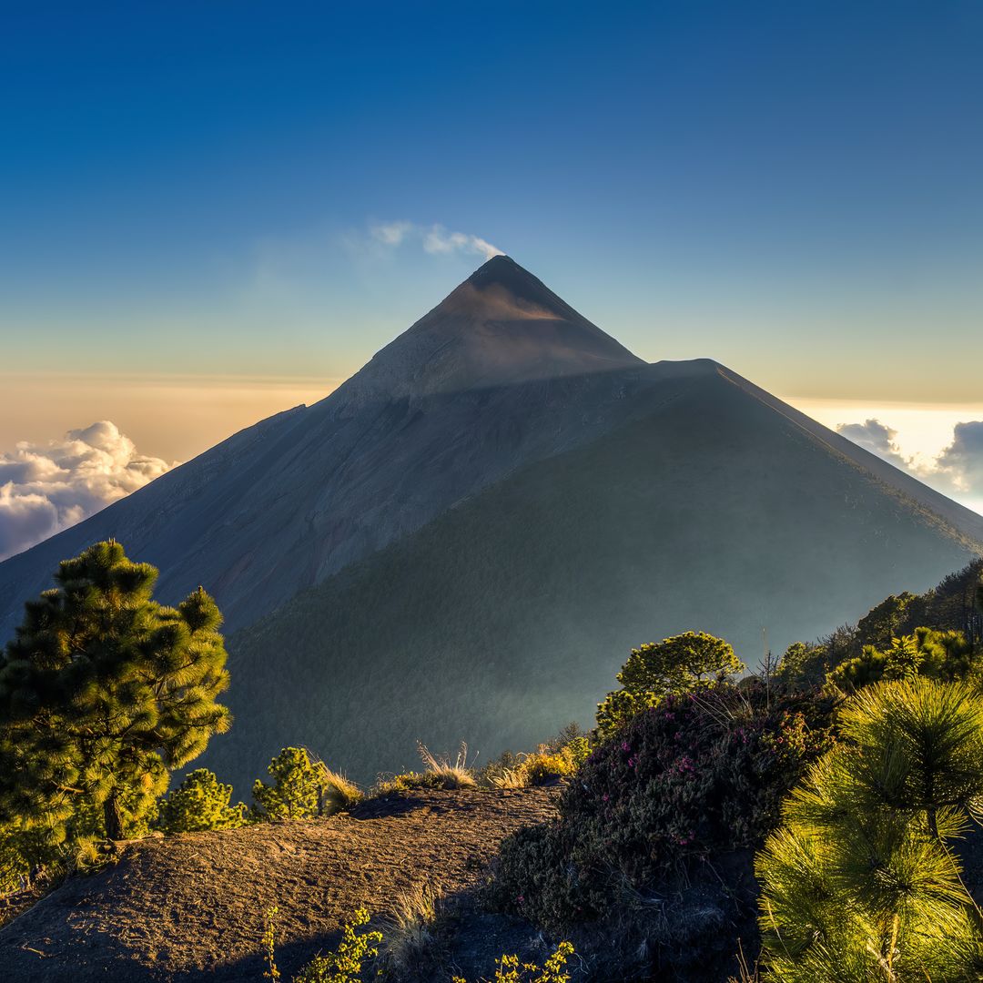 Volcán de fuego en Guatemala