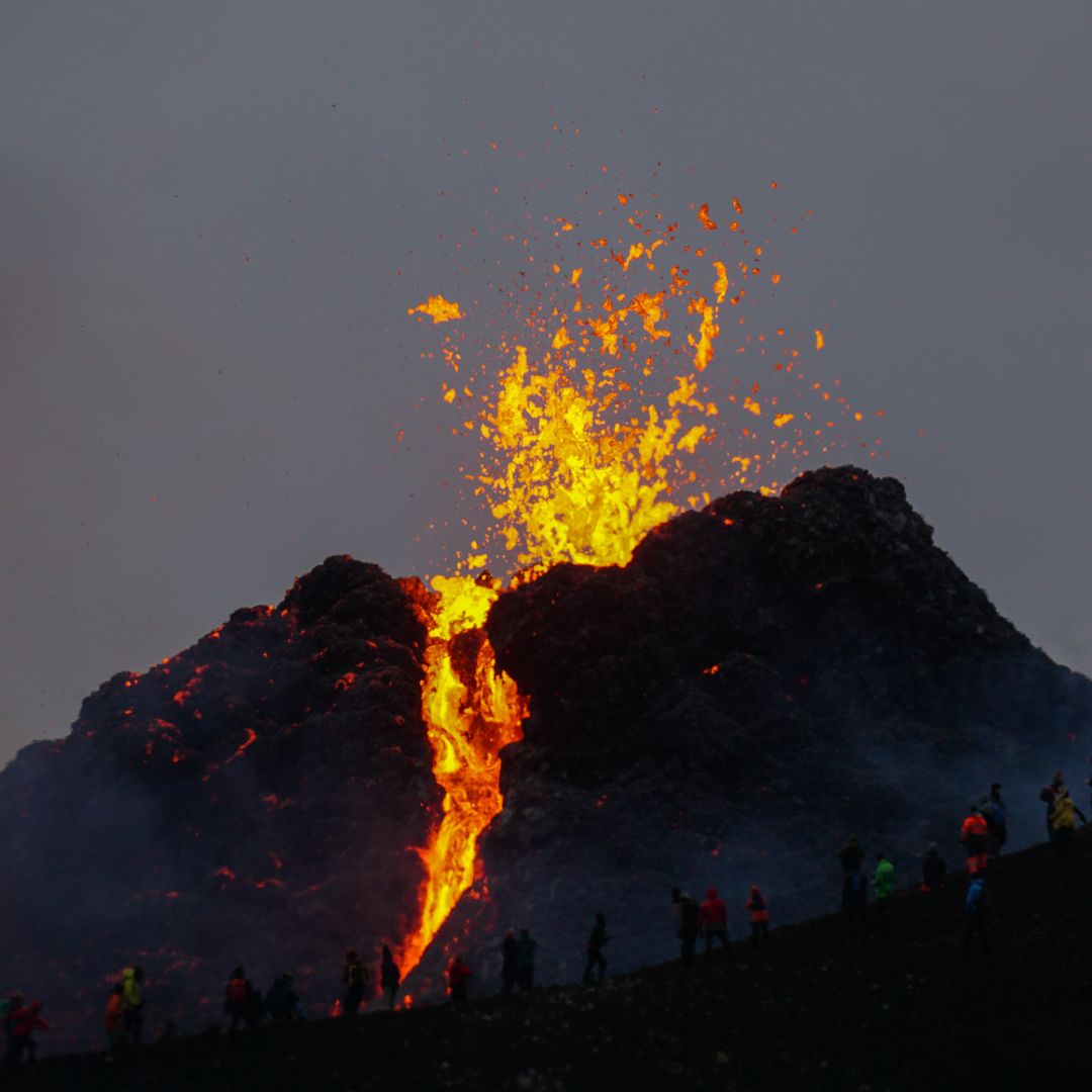 Erupción del volcán Flagalesfjall en Islandia