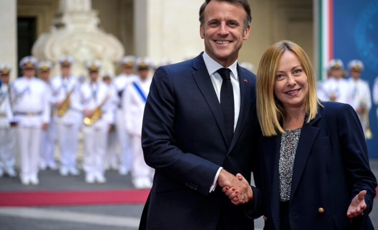 Macron y Meloni buscan superar asperezas en Roma