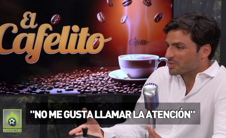 Sainz le cuenta a Pedrerol los coches que tiene en su garaje… y el motivo por el que usa el más antiguo