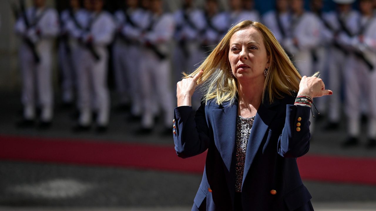 Italia aprueba una ley que sanciona las protestas pacíficas y protege a los policías imputados