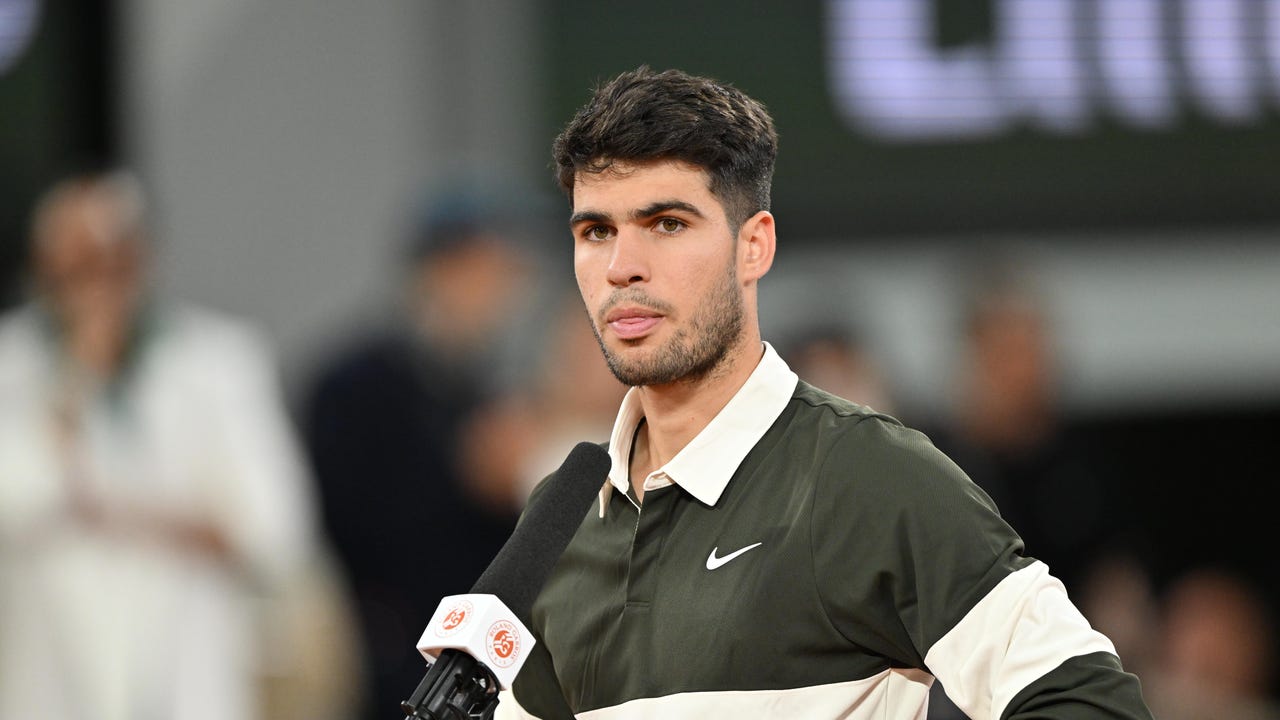Carlos Alcaraz y la otra semifinal entre Djokovic y Sinner: «Como amante del tenis…»