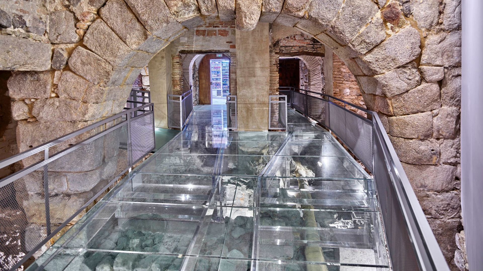 Mezquita de Tornerías, en el centro histórico de Toledo, la última apertura de la ciudad que alberga el centro de artesanía regional de Castilla-La Mancha