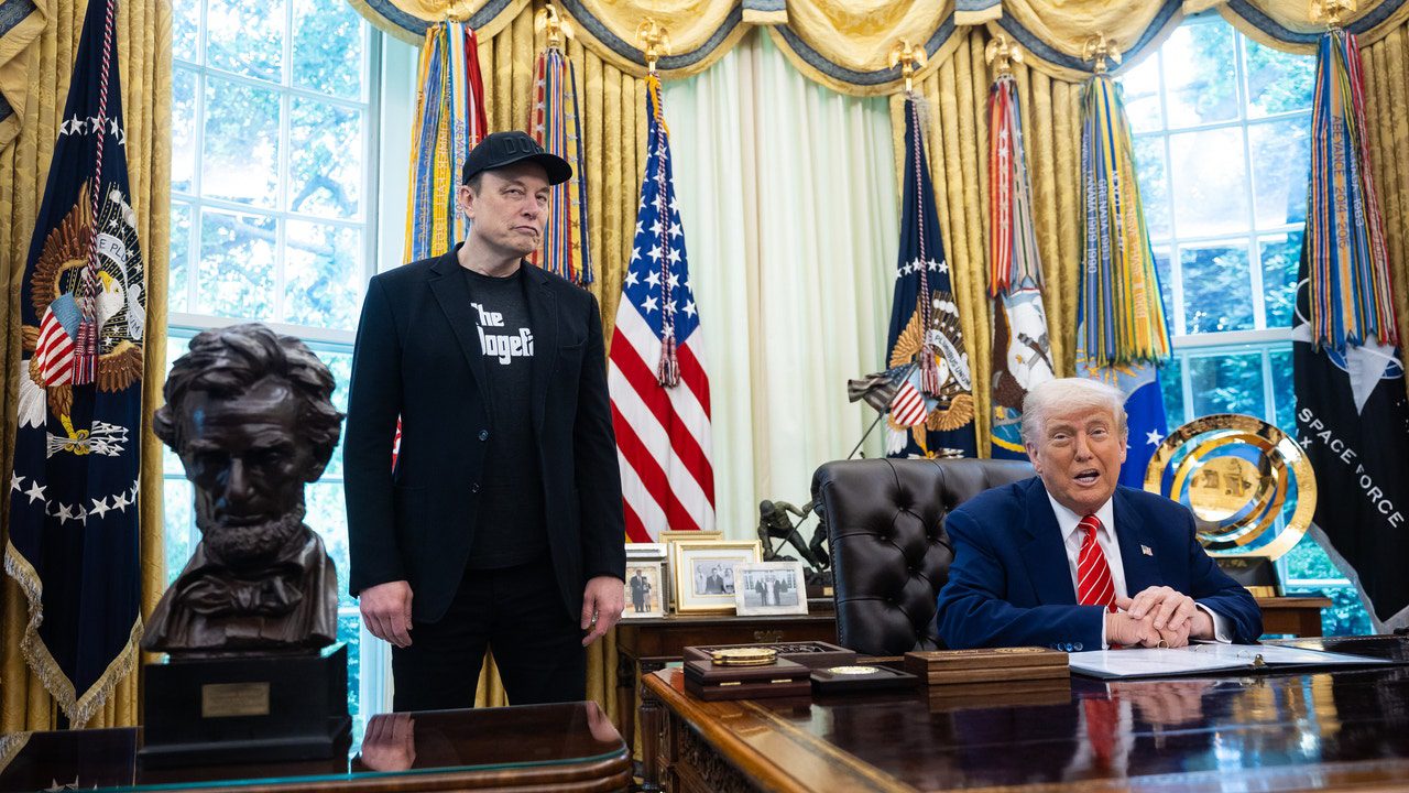 Trump dice que Musk enfrentará «muy graves consecuencias» si financia a candidatos demócratas