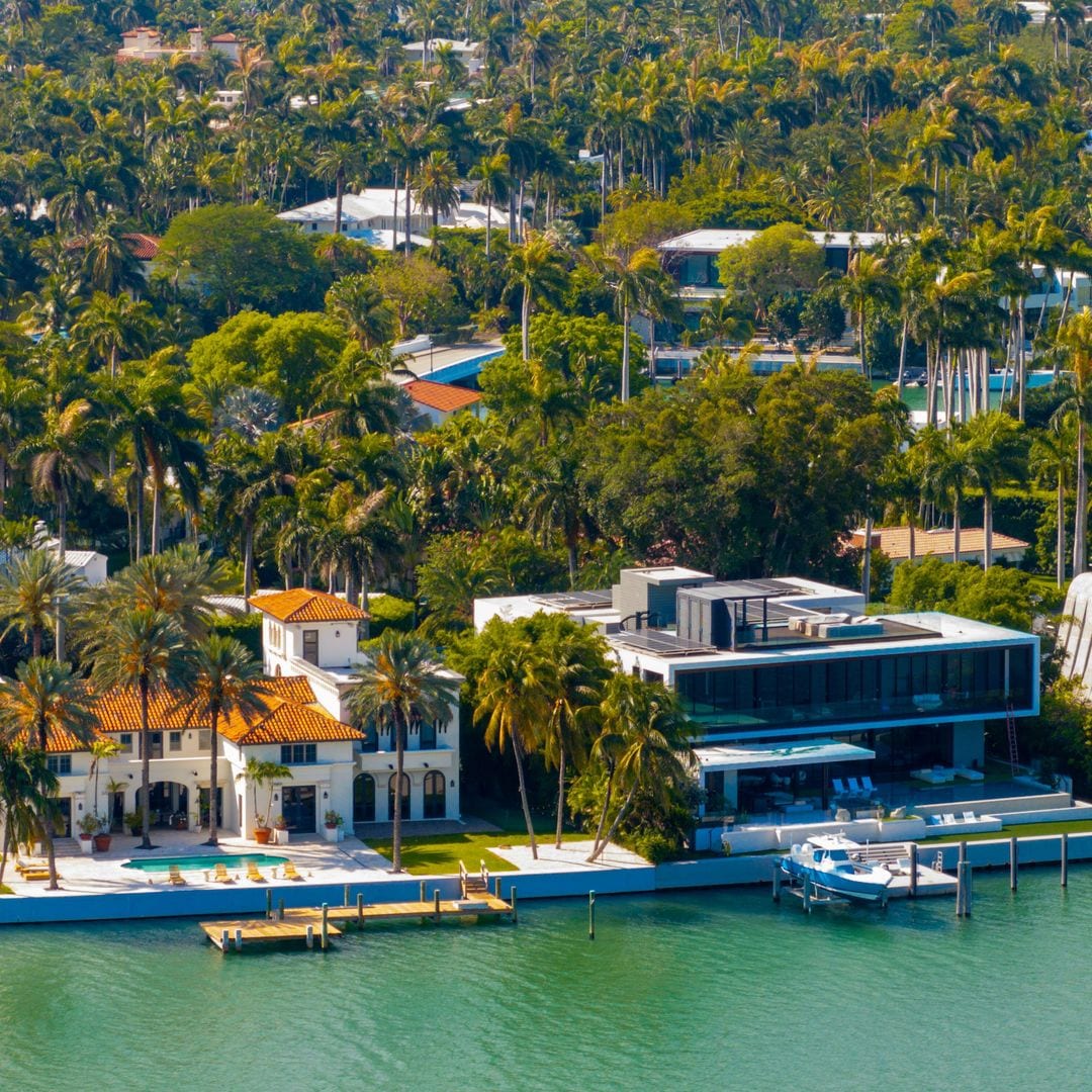 Casas de lujo en las Islas Sunset, Miami Beach, Florida, Estados Unidos