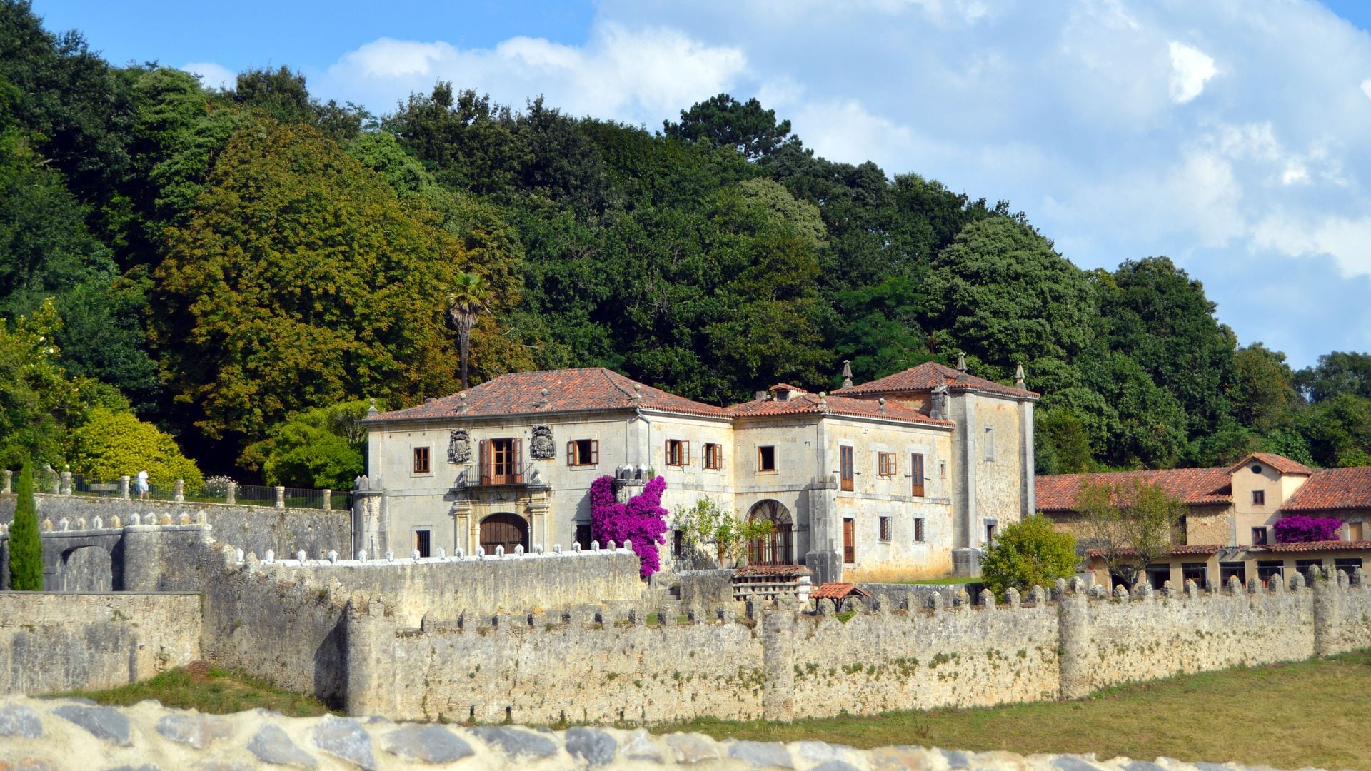 Palacio de Los Condes de Isla-Fernández, Isla, Arneuro, Cantabri
