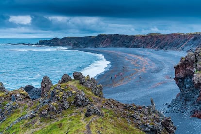 Vista de la playa de Djúpalónssandur.