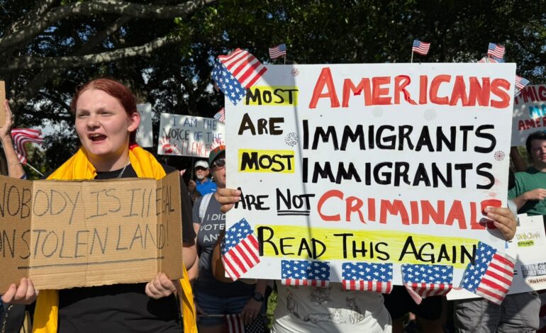 Las calles de EEUU se llenan de masivas protestas contra el «autoritarismo» de Trump