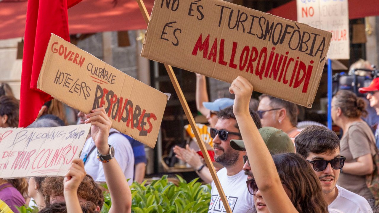 “Un turista más, un vecino menos”