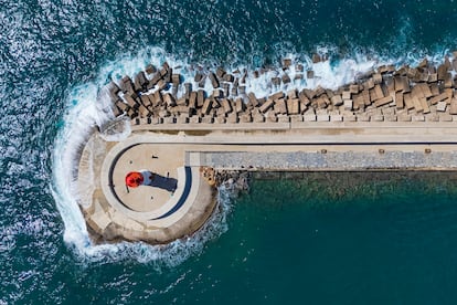 Ver el área del puerto de Cartagena (región de Murcia).