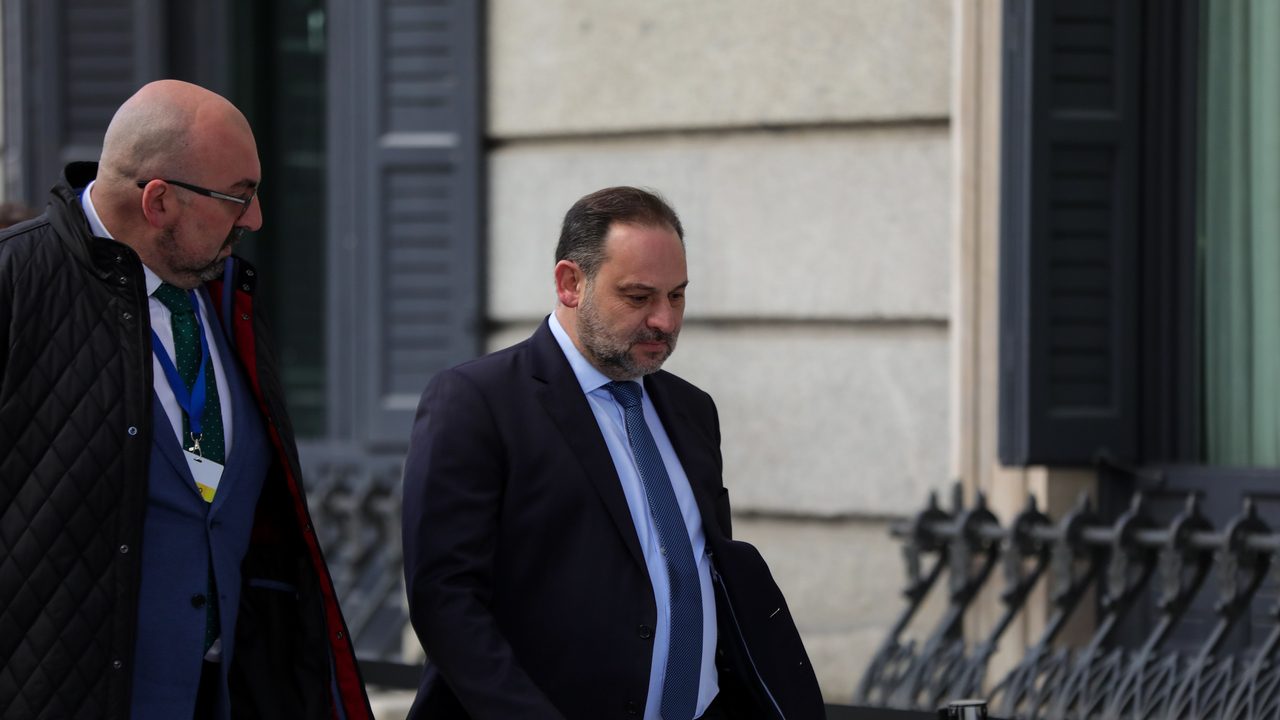 El PSOE expulsa a Ábalos del partido más de un año después del estallido del ‘caso Koldo’