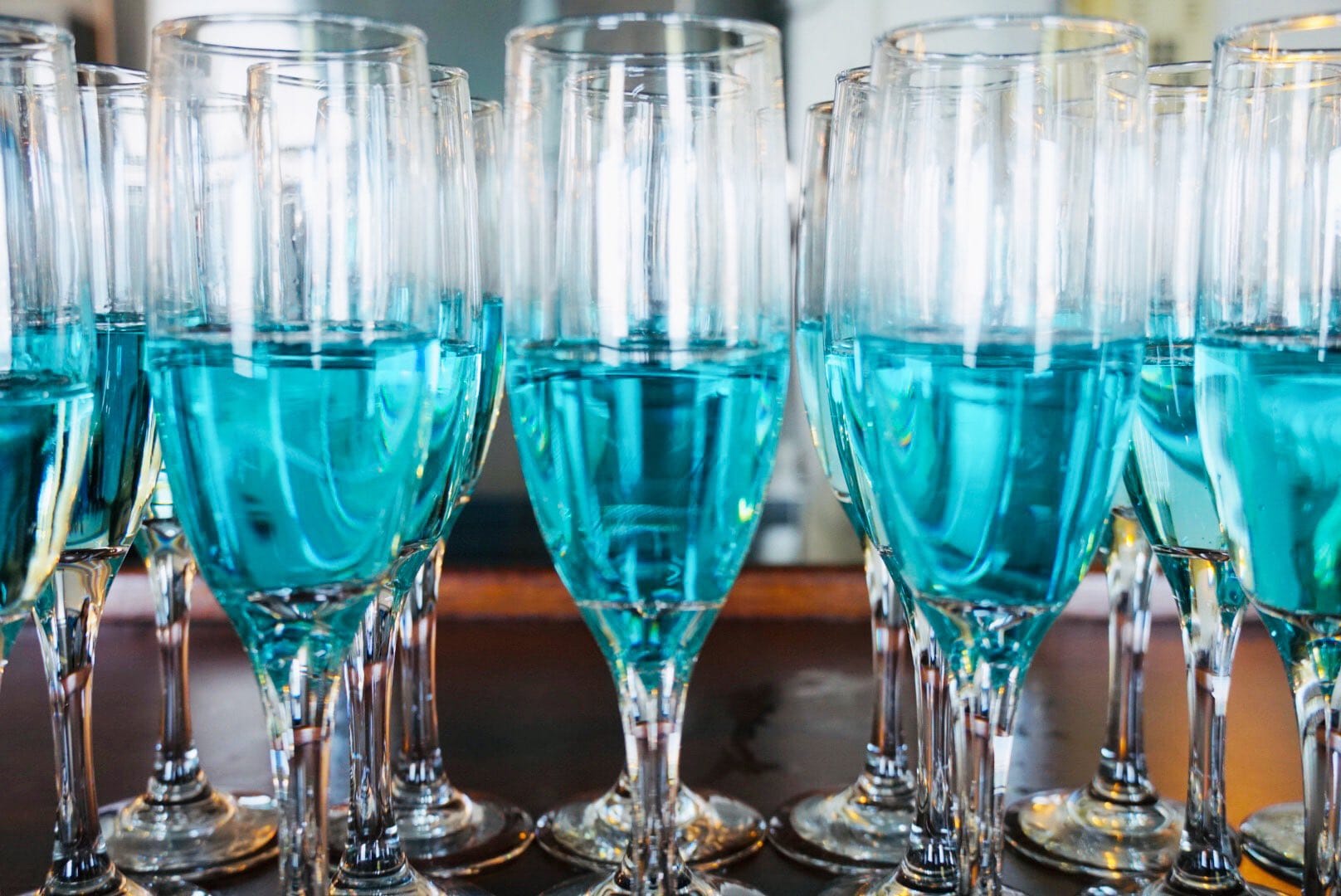 Descubre los vinos azules
