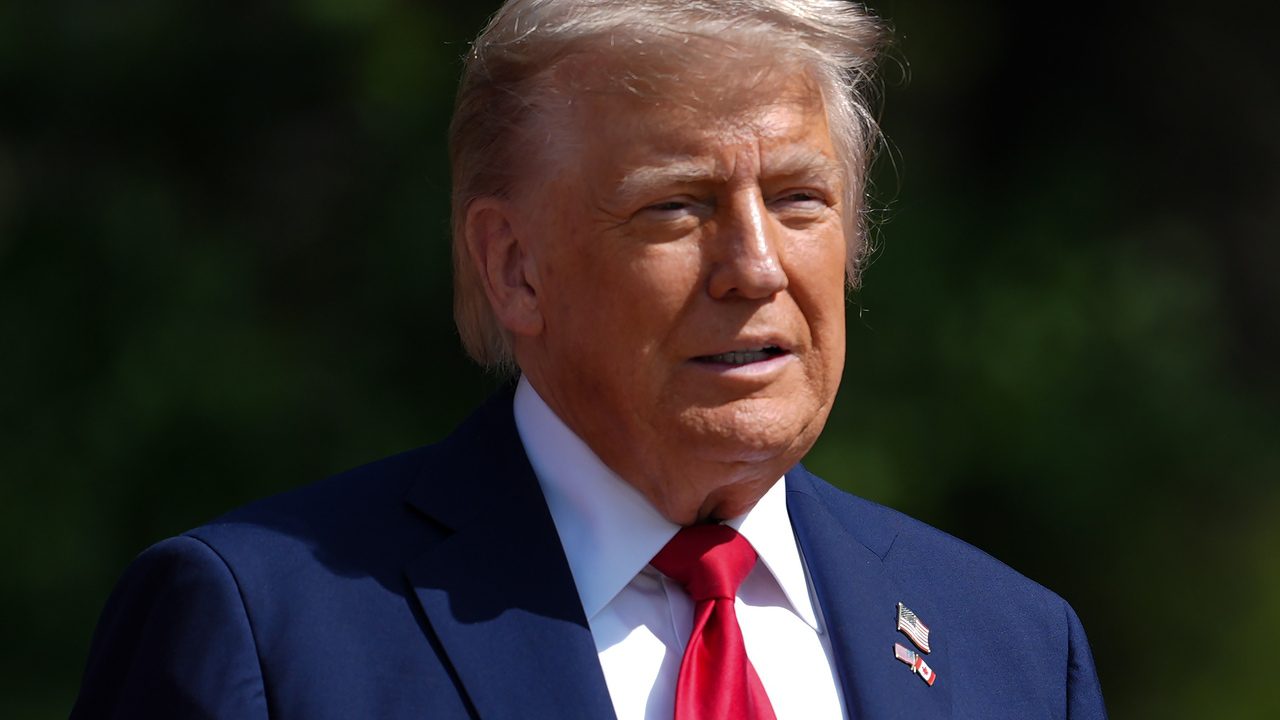 Trump descarta matar al líder supremo de Irán «por ahora», aunque sabe dónde se esconde