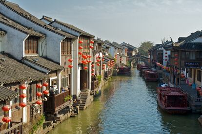 La ciudad de Suzhou está llena de canales y hermosos jardines del Patrimonio Mundial.